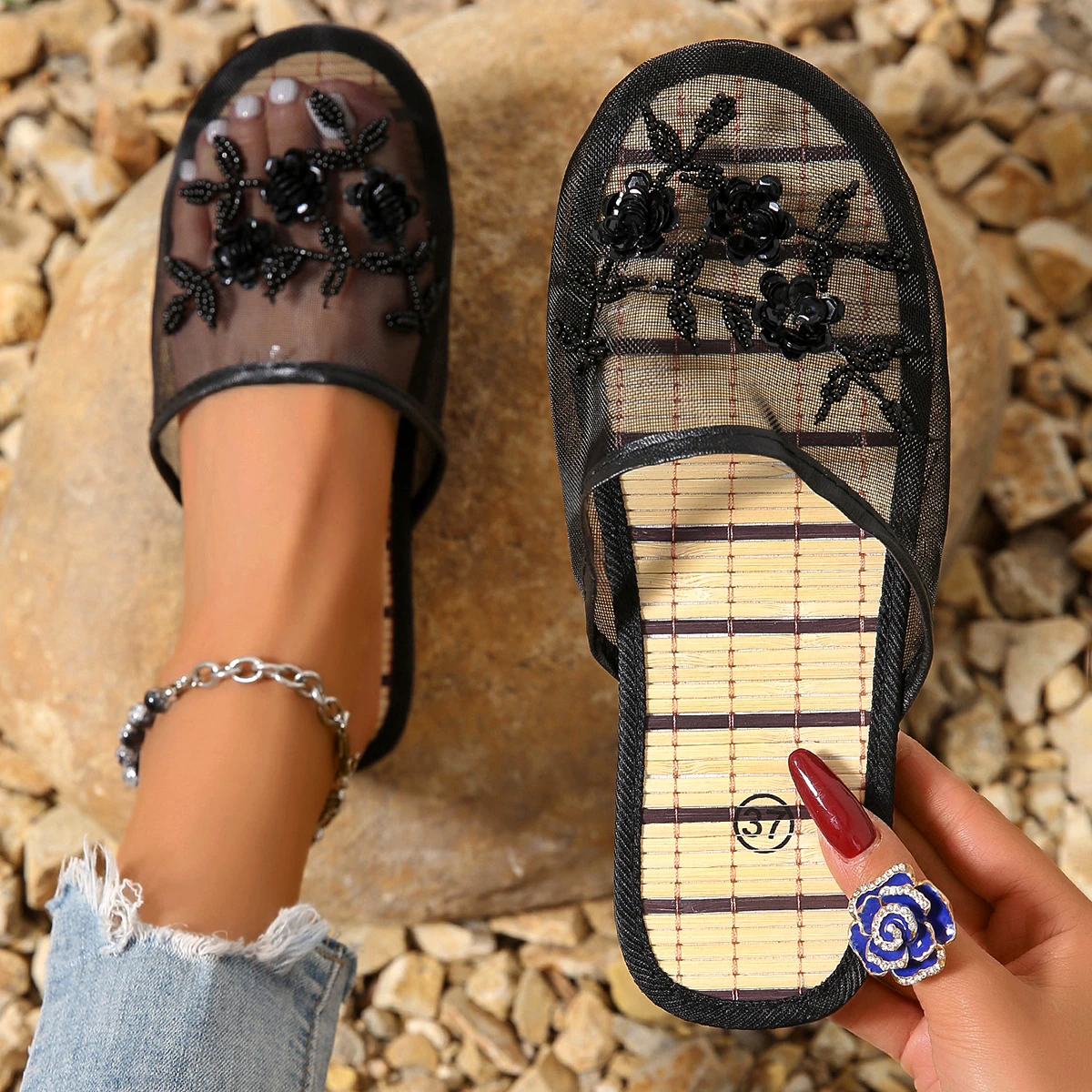 Sandalias de malla con puntera - Mule Slip On reseña y precio